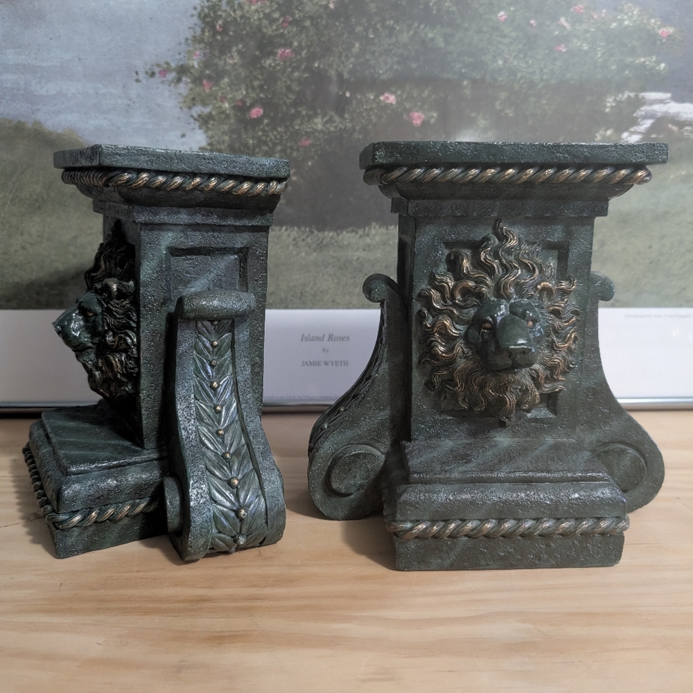Beautiful Lion  Bookends , around 2.10 pounds Each